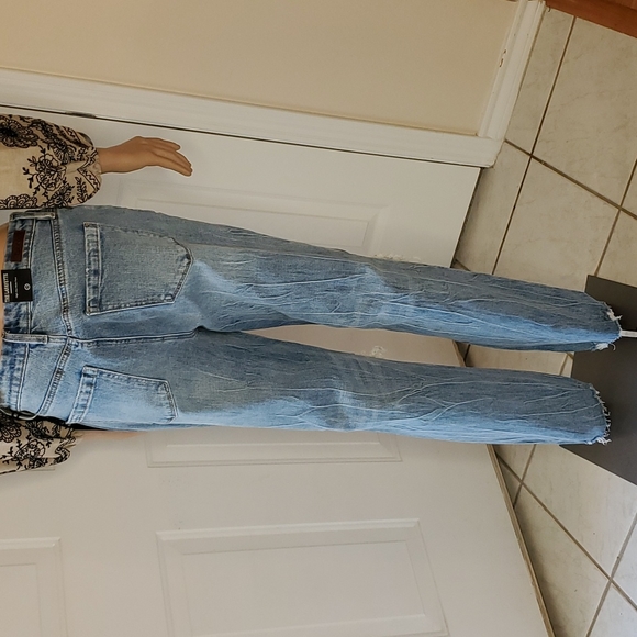 🌶REDUCED🌶Blank NYC The Lafayette Out of Body Skinny Jean - Picture 5 of 7